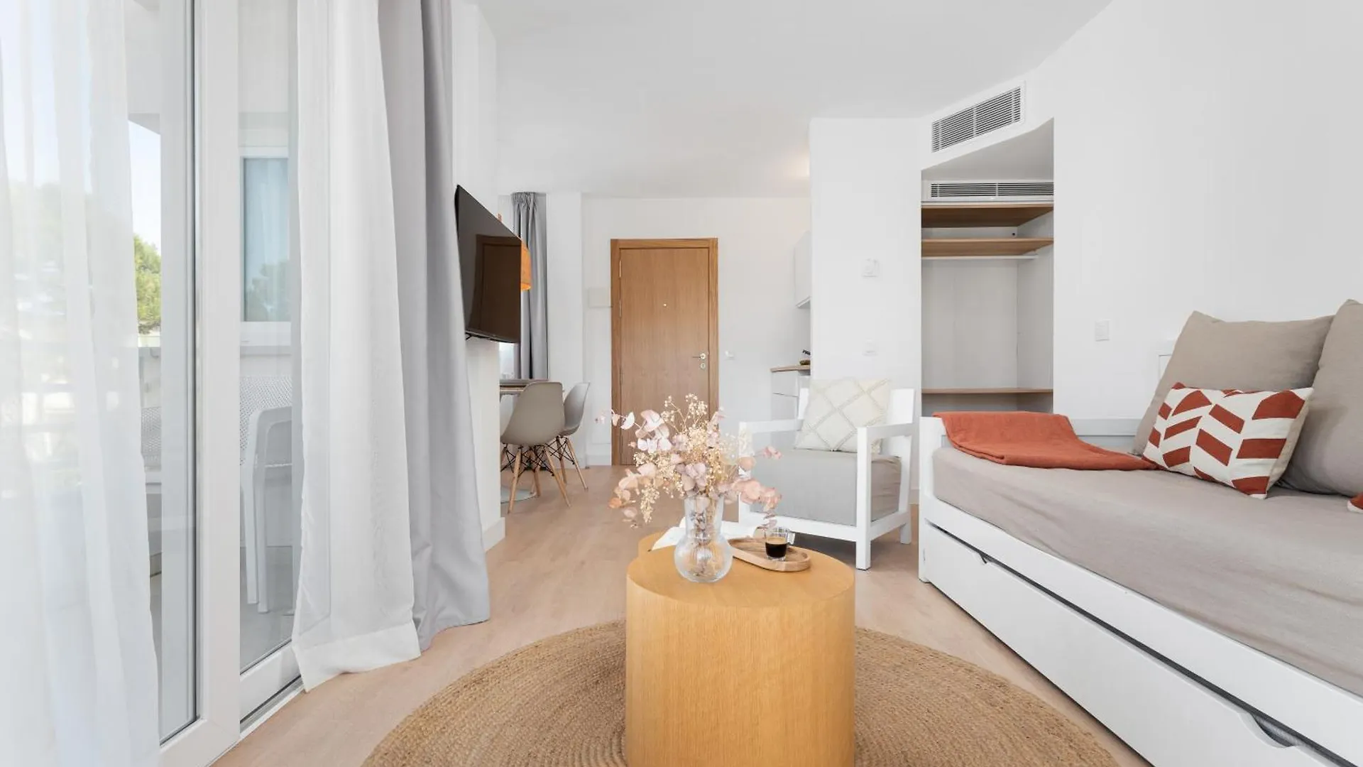 Baulo Mar Apartments Can Picafort  Španělsko